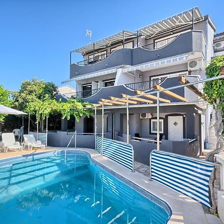 Apartmani Ticic Трогир Экстерьер фото