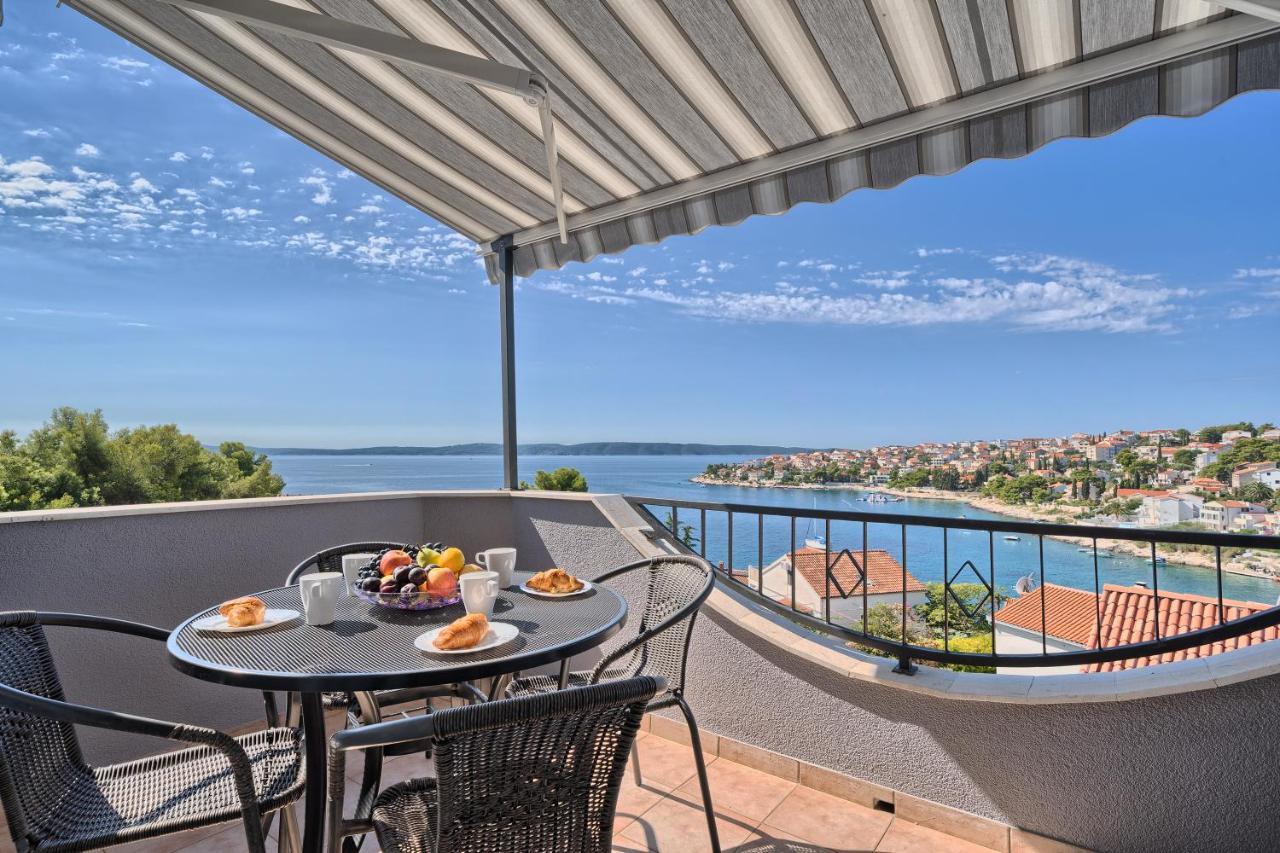 Apartmani Ticic Трогир Экстерьер фото